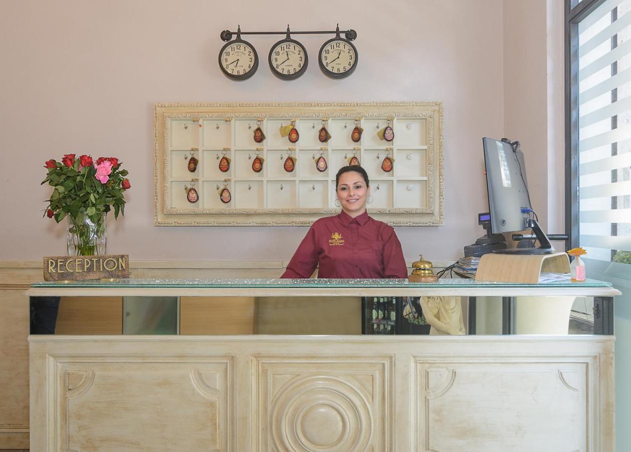 Maria Hotel